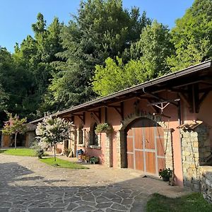 Villa Gorghe San Severino Lucano Exterior photo