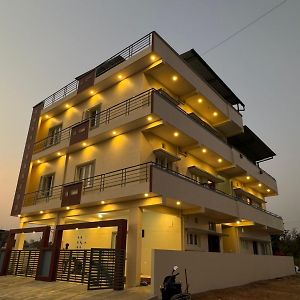 Eraya Abode Apartment Vanivilasa Puram Exterior photo