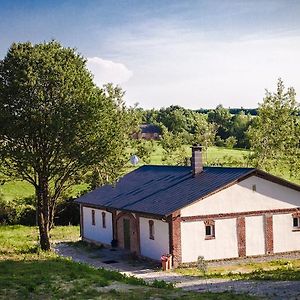 Folwark Bed & Breakfast Wierzchowiska Exterior photo