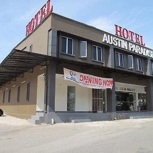 Hotel Austin Paradise - Taman Pulai Utama Skudai Exterior photo