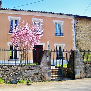 Au Petit Verger Bed & Breakfast Puivert Exterior photo