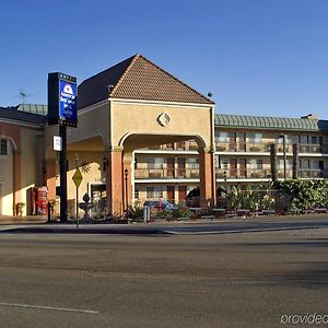 Hotel Heritage El Monte Exterior photo