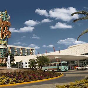 Universal'S Cabana Bay Beach Resort Orlando Exterior photo