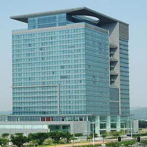 Guangzhou Nansha Pearl River Delta World Trade Center Tower Hotel Exterior photo