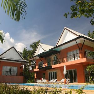 Breda Beach Villa Krabi Exterior photo