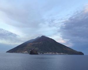 Schicciolina Villa Stromboli Exterior photo