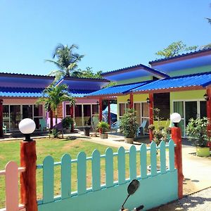 Lucky Bunggalow Hotel Koh Mook Exterior photo