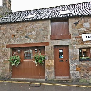 The Hayloft Apartment Falkland Exterior photo