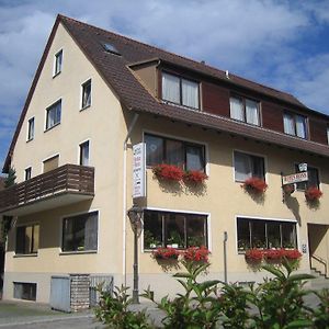 Gasthof-Metzgerei Rotes Ross Hotel Burghaslach Exterior photo