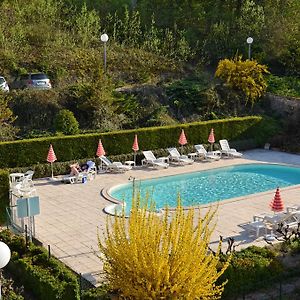 Hotel Et Studios D'Orfeuil Bourbonne-les-Bains Exterior photo