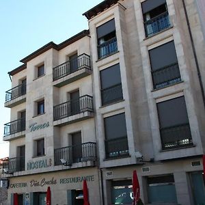 Hostal Torres Hotel San Leonardo De Yague Exterior photo