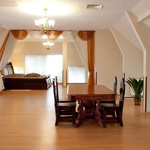 Hotel Complex Verhovina Kyiv Room photo