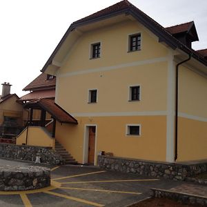 Hisa Nasprot Sonca Hotel Crnomelj Exterior photo