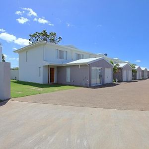 Alexandra Apartments Bundaberg Exterior photo