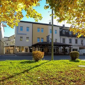 Hotel Zvonimir Otocac Exterior photo