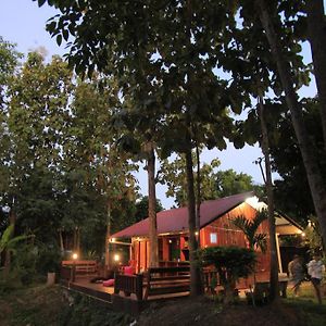 Baan Suan Auy Kham Villa Mae Sai Exterior photo