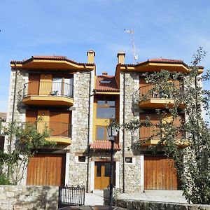 Mirasierra II Y III Apartment Navarredonda de Gredos Exterior photo