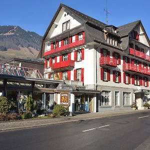 Hotel Loewen Lungern Exterior photo