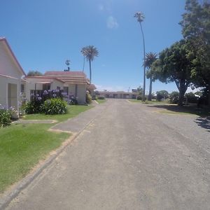 Opotiki Holiday Park Hotel Exterior photo