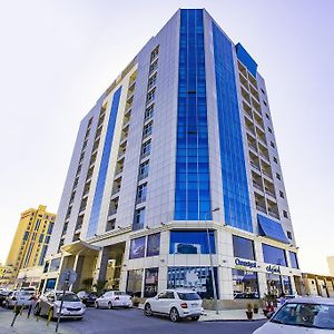 Imperial Suites Hotel Doha Exterior photo