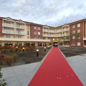 Domitys Le Parc Saint Germain Aparthotel Montrond-les-Bains Exterior photo