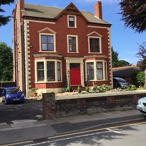 Woodlands Guest House Liverpool Exterior photo