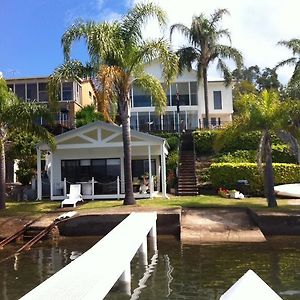 Overnight Reflections B&B Fishing Point Exterior photo