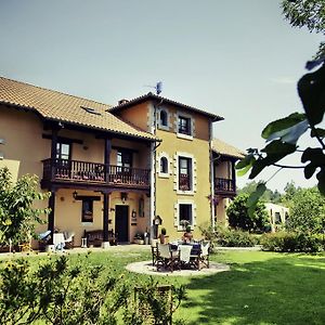 Fuente De Las Anjanas Hotel Estrada Exterior photo