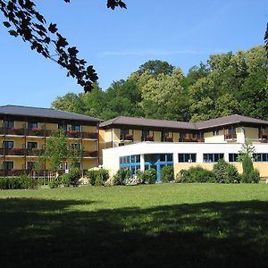 Parkhotel Zur Klause Bad Hall Exterior photo