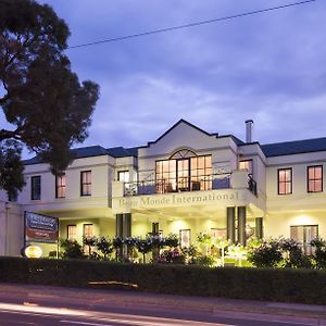 Beau Monde International Hotel Doncaster East Exterior photo