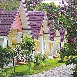 Nam Khong Tara Resort Chiang Khan Exterior photo