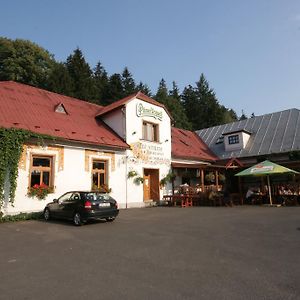 Pension Harcovna Hotel Frydlant nad Ostravici Exterior photo