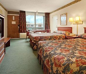 Travelodge Tupelo Room photo