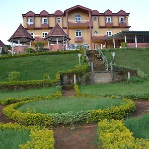 Hotel De Malte Dschang Exterior photo