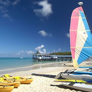 Starfish Halcyon Cove Hotel Dickenson Bay Exterior photo