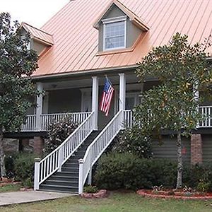 Tux Creek Inn Biloxi Exterior photo