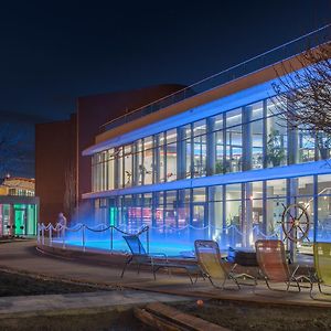 Blue Diamond Hotel Active Spa Rzeszow Exterior photo