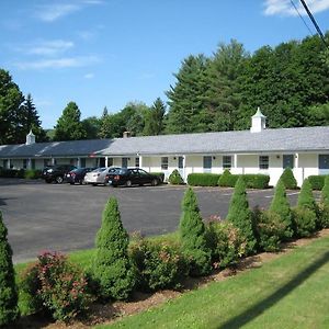 Lantern House Motel Great Barrington Exterior photo