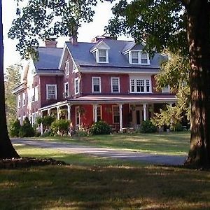 Cameron Estate Inn Mount Joy Exterior photo