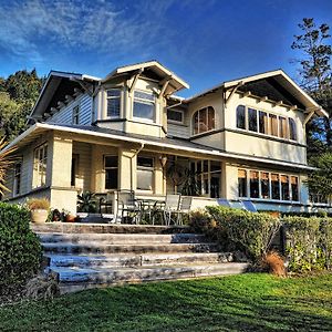 Mccormick House Bed & Breakfast Picton Exterior photo