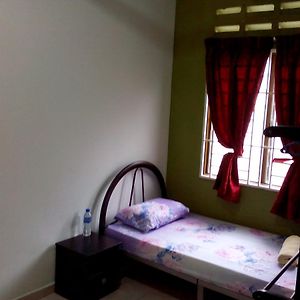 Jati Indah Homestay Malacca Exterior photo