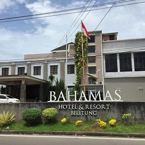 Bahamas Hotel & Resort Tanjung Pandan Exterior photo