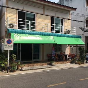 Y&N House Hotel Prachuap Khiri Khan Exterior photo