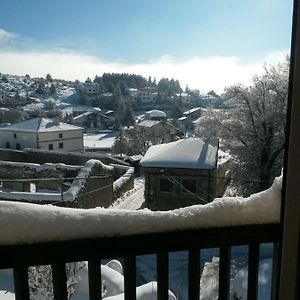 Artesano I Y III Guest House Navarredonda de Gredos Exterior photo