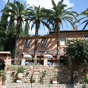 Auberge Les Gorges Du Loup Hotel Tourrettes-sur-Loup Exterior photo