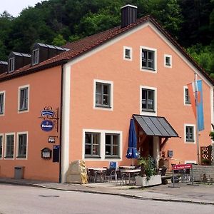 Gasthof Zum Brunnen Hotel Mornsheim Exterior photo