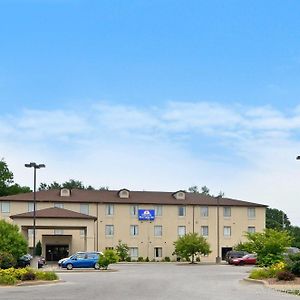 Americas Best Value Inn Louisville Exterior photo