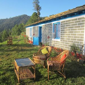 Thikalna Himalayan Retreat Villa Almora Exterior photo