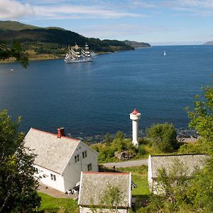 Ulvesund Fyr Bed & Breakfast Raudeberg Exterior photo