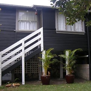 The Tree House, 6 Gowing Street Villa Crescent Head Exterior photo